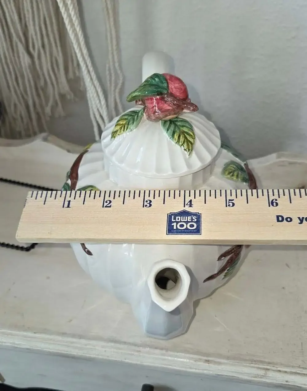 Omnibus OCI Apple Teapot 44oz Ceramic Fruit Design Cottagecore